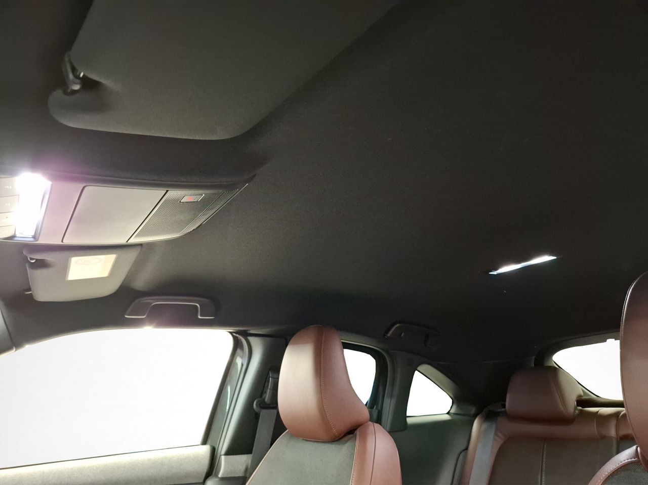 Foto Mazda MX-30 26