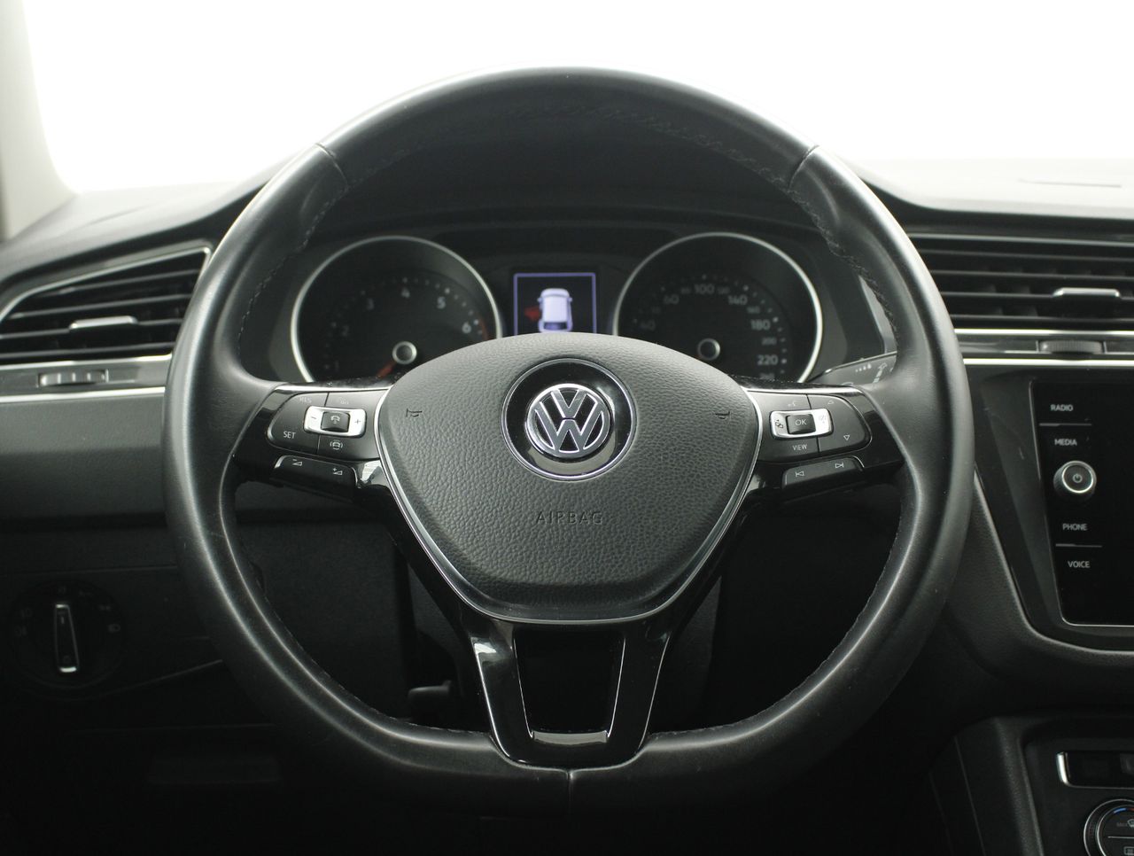Foto Volkswagen Tiguan 13