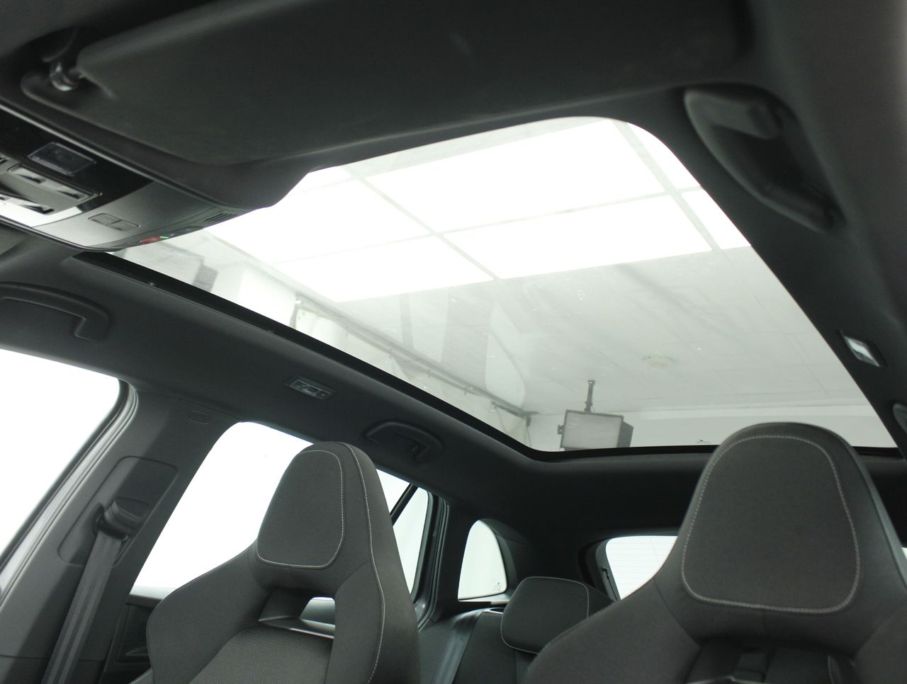 Foto Skoda Scala 26