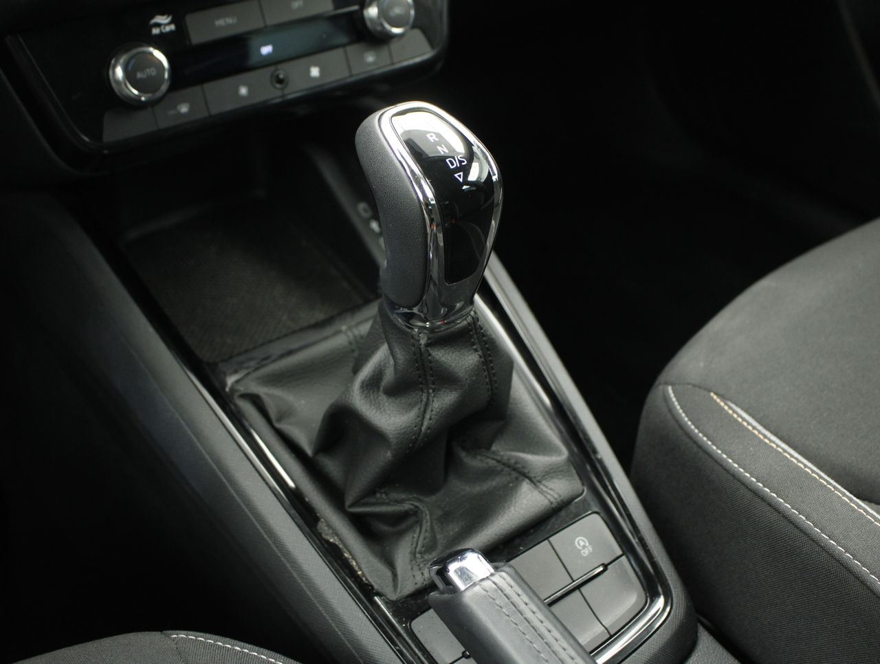Foto Skoda Scala 10