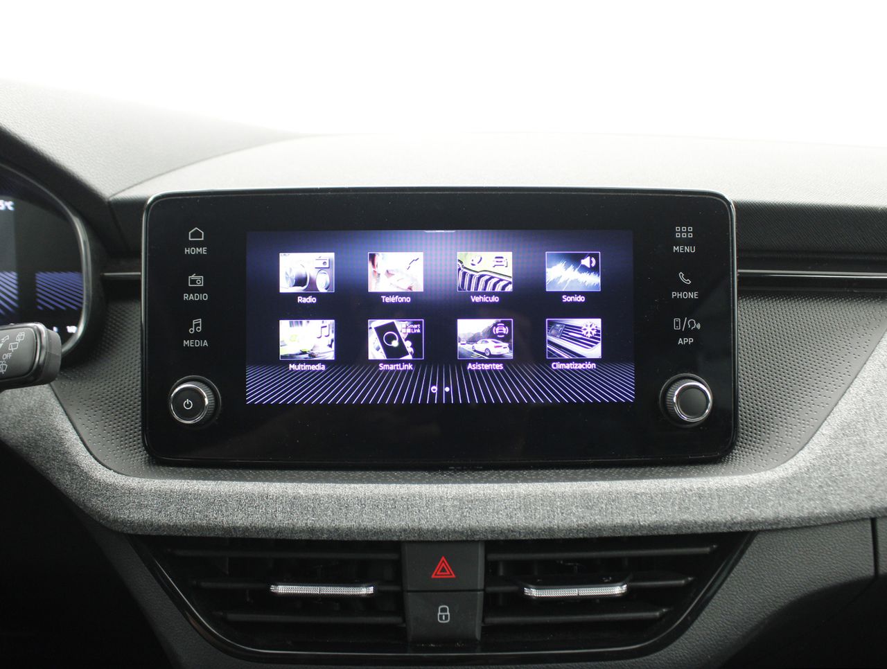 Foto Skoda Scala 12