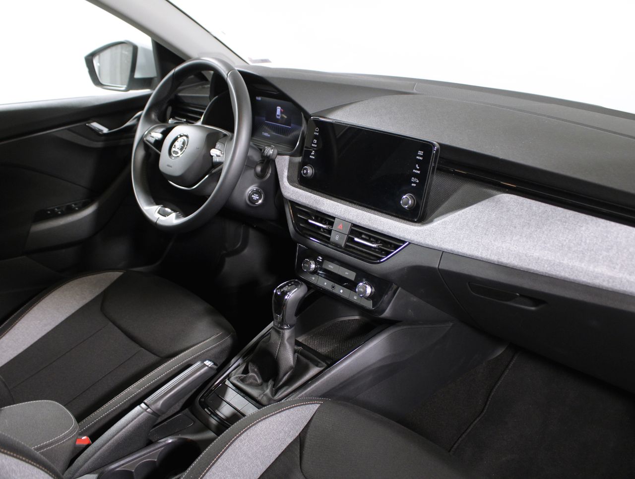 Foto Skoda Scala 15