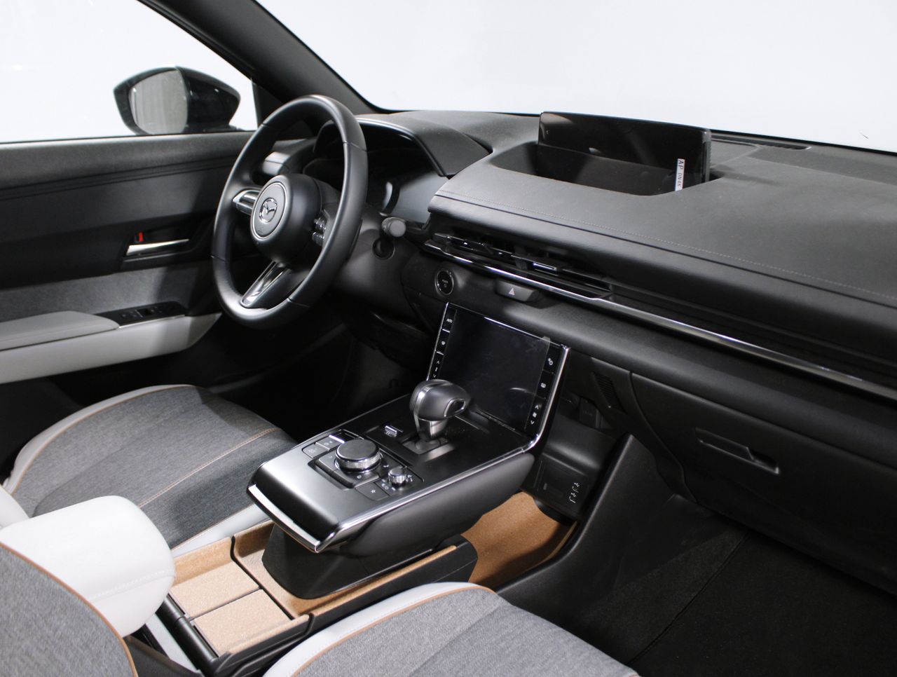 Foto Mazda MX-30 15