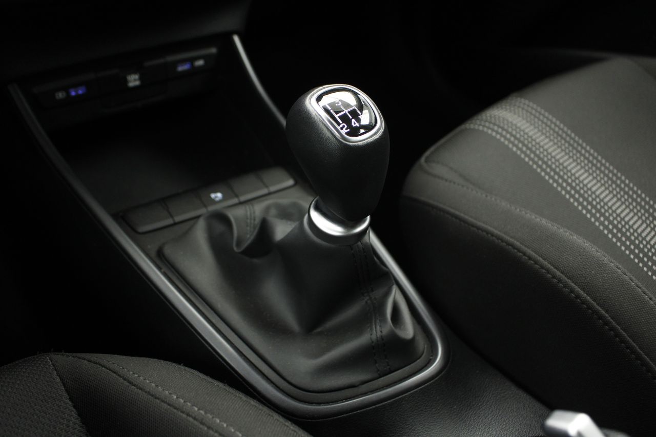 Foto Hyundai Bayon 10