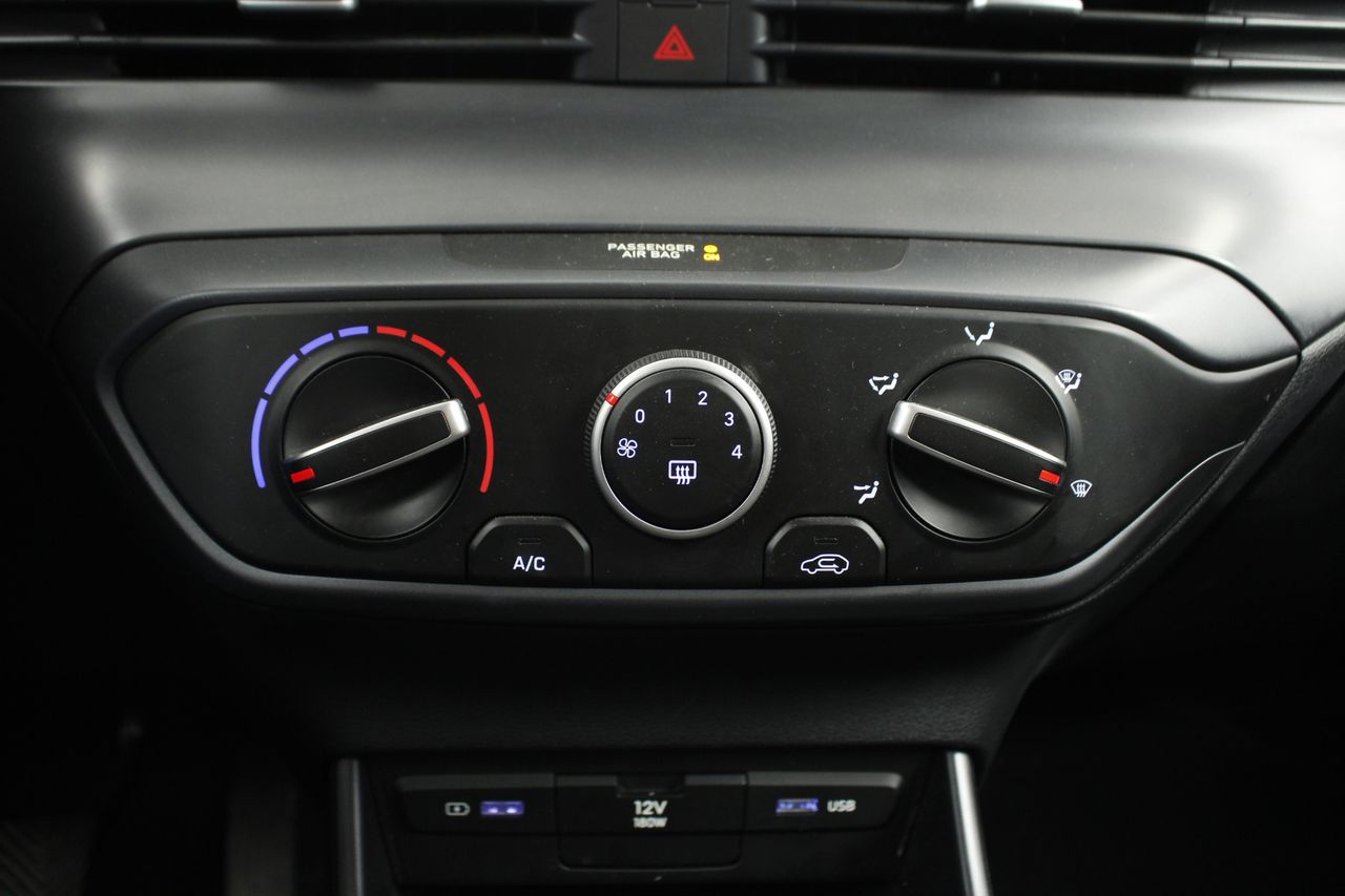 Foto Hyundai Bayon 11