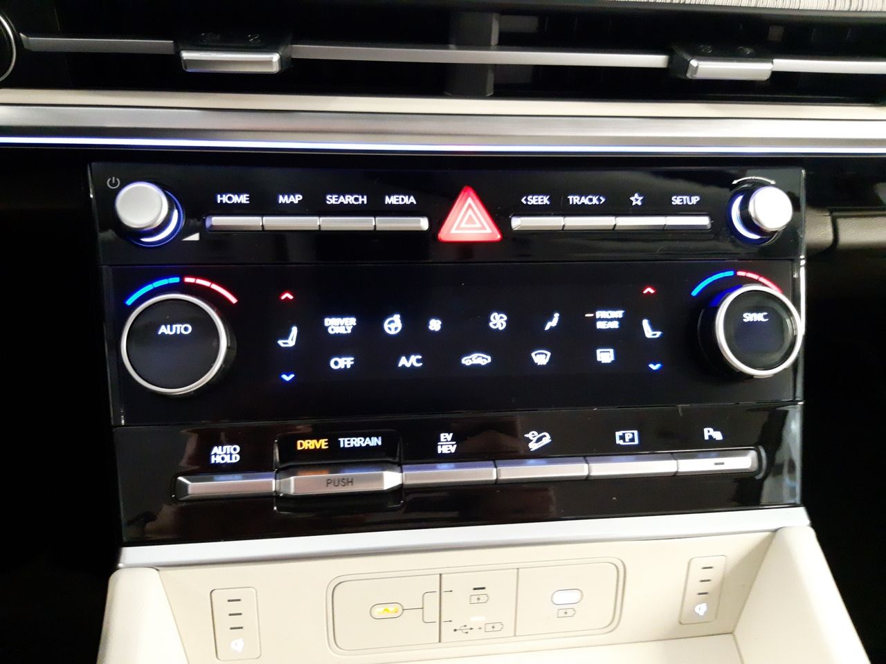 Foto Hyundai Santa Fe 11