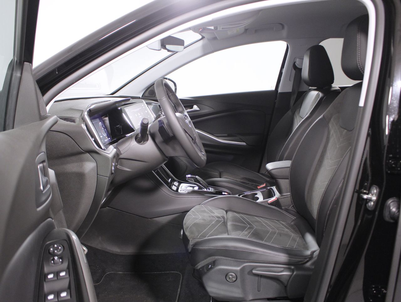 Foto Opel Grandland X 18