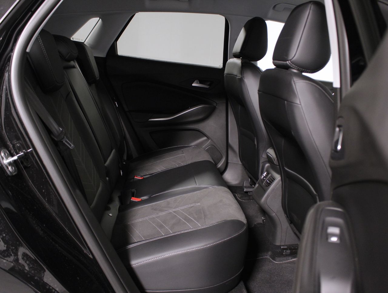 Foto Opel Grandland X 24