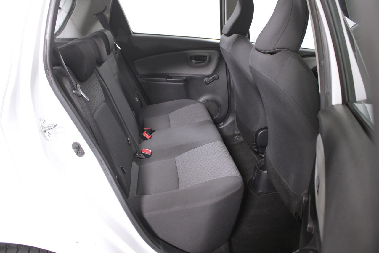 Foto Toyota Yaris 6