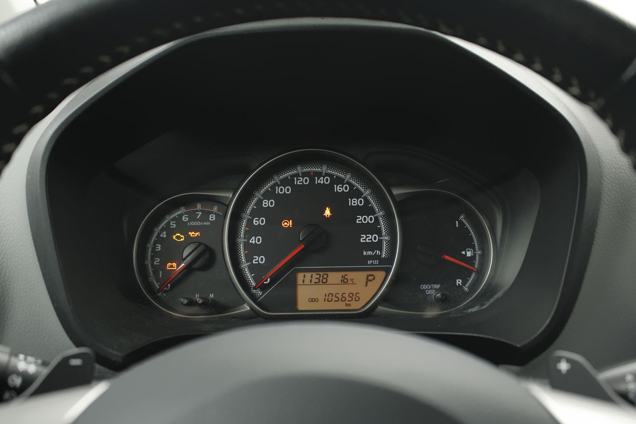 Foto Toyota Yaris 9