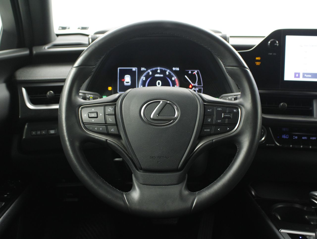 Foto Lexus UX 13