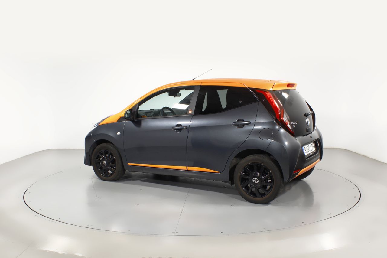 Foto Toyota Aygo 18