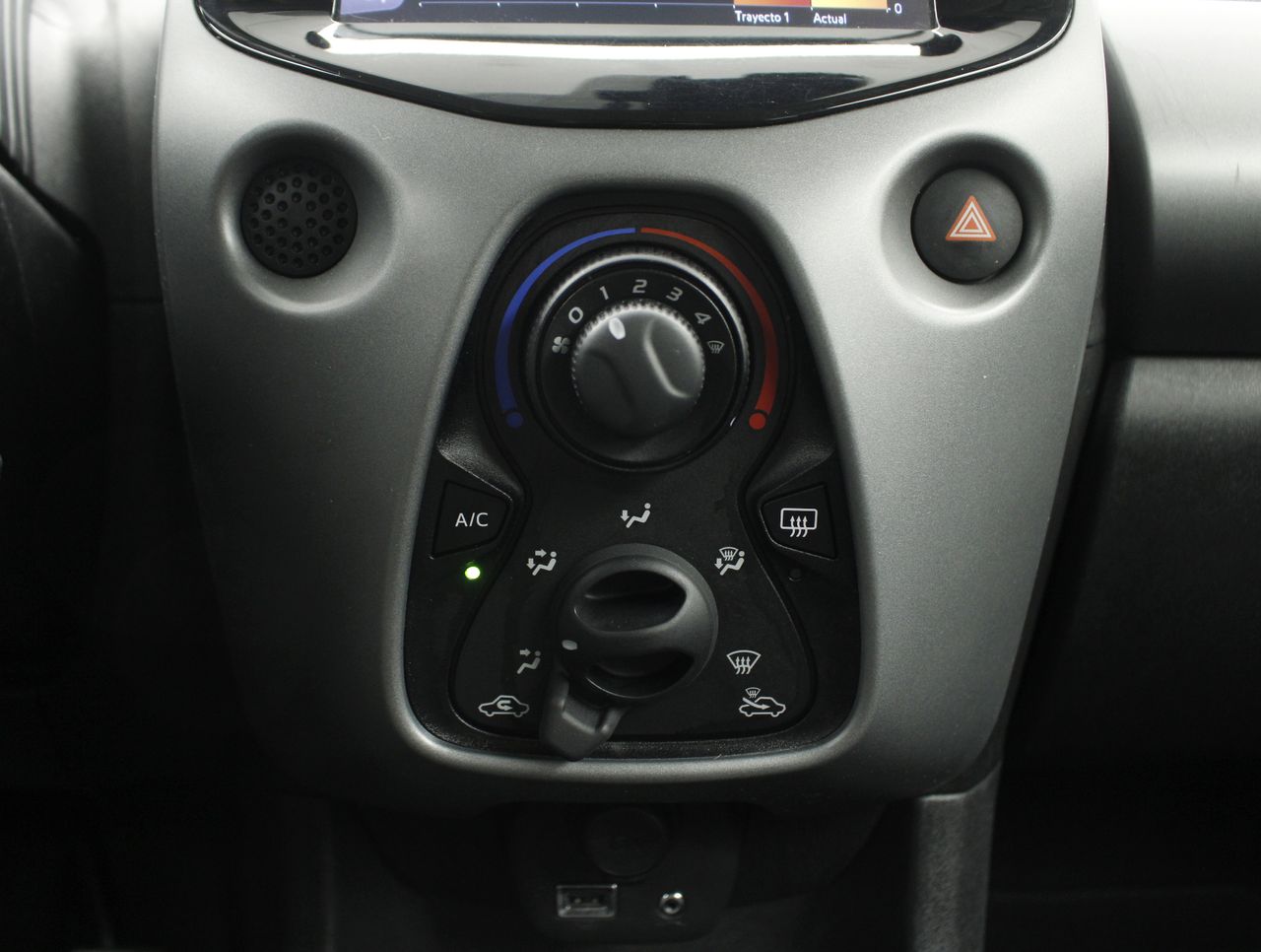 Foto Toyota Aygo 11