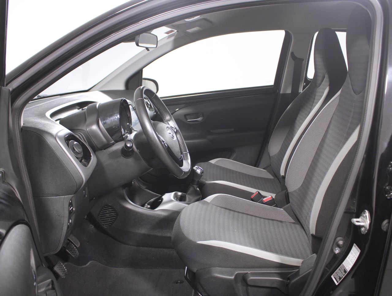 Foto Toyota Aygo 27
