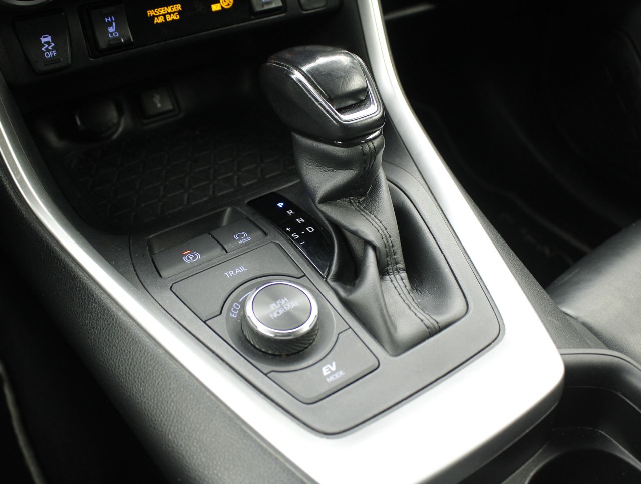 Foto Toyota Rav4 10