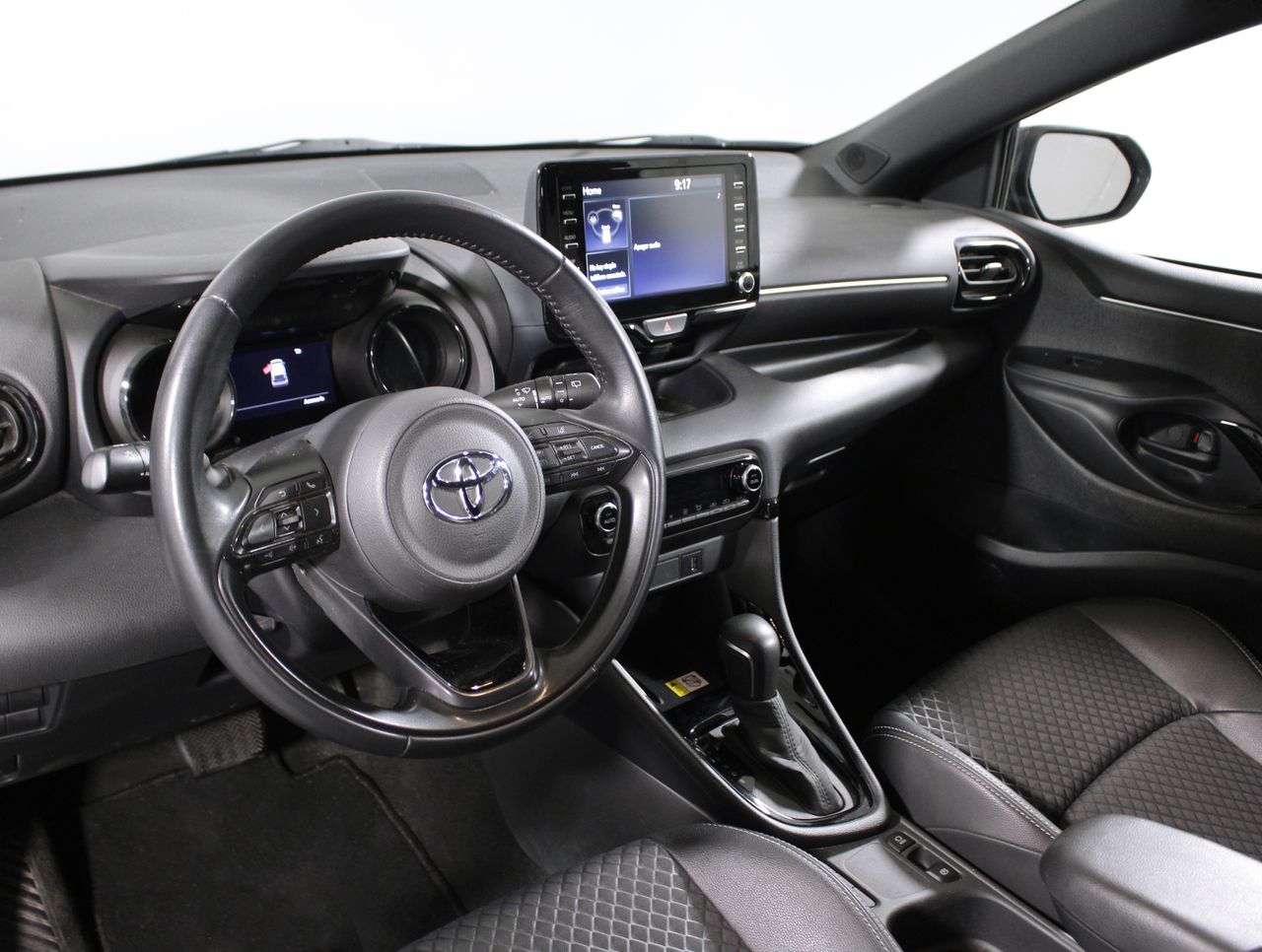 Foto Toyota Yaris 28