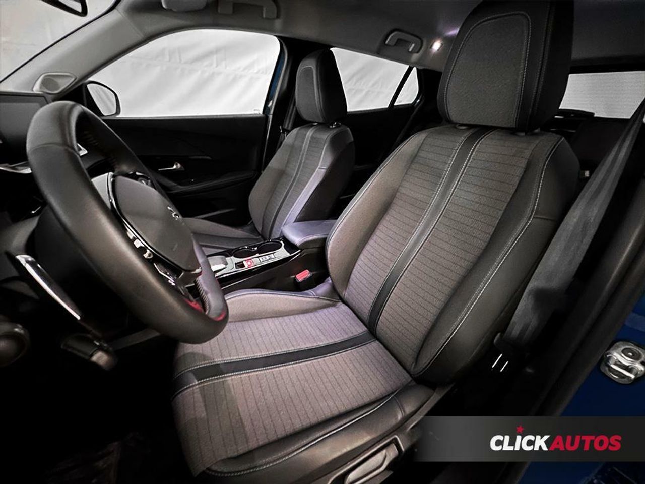 Foto Peugeot 2008 18