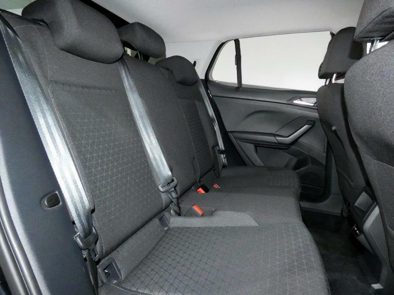 Foto Volkswagen T-Cross 22