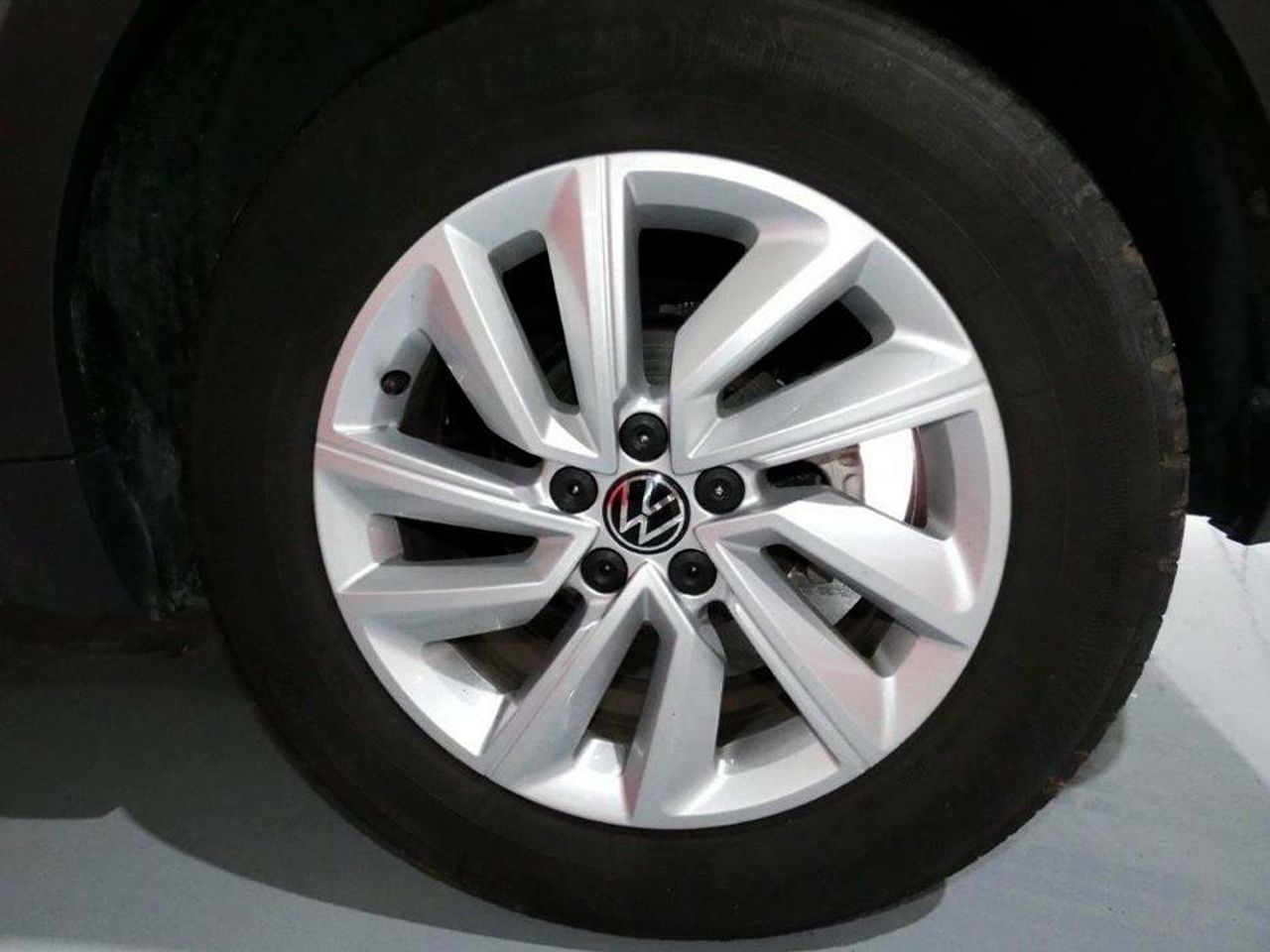 Foto Volkswagen T-Cross 24