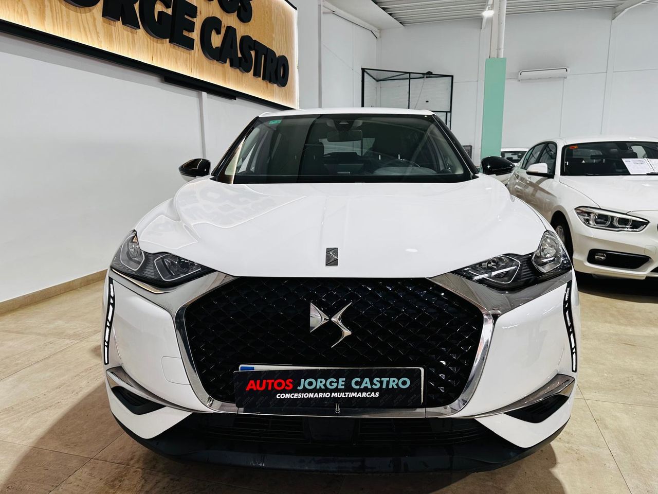Foto DS Automobiles DS 3 4
