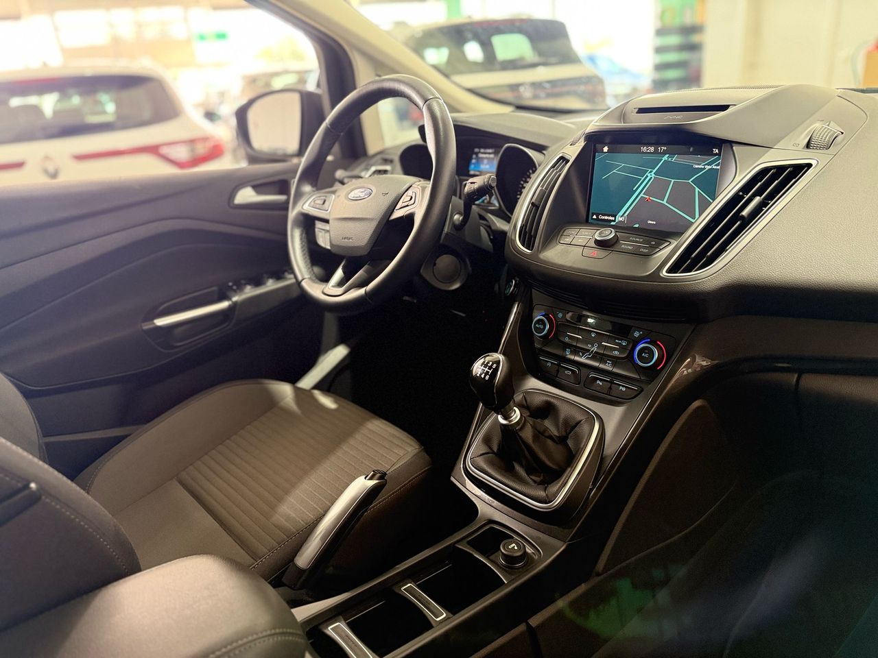 Foto Ford C-Max 11