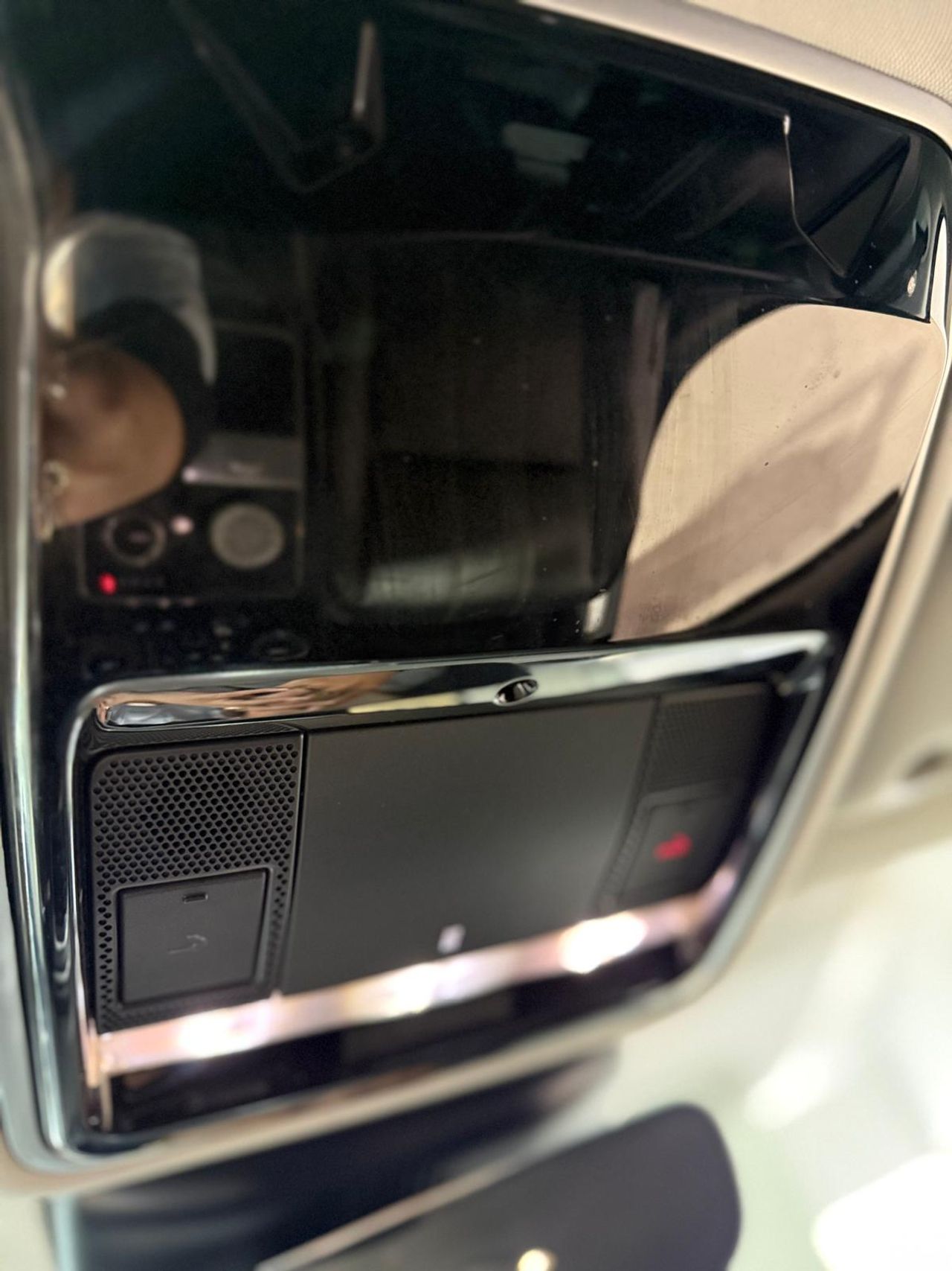 Foto Land-Rover Range Rover Velar 14