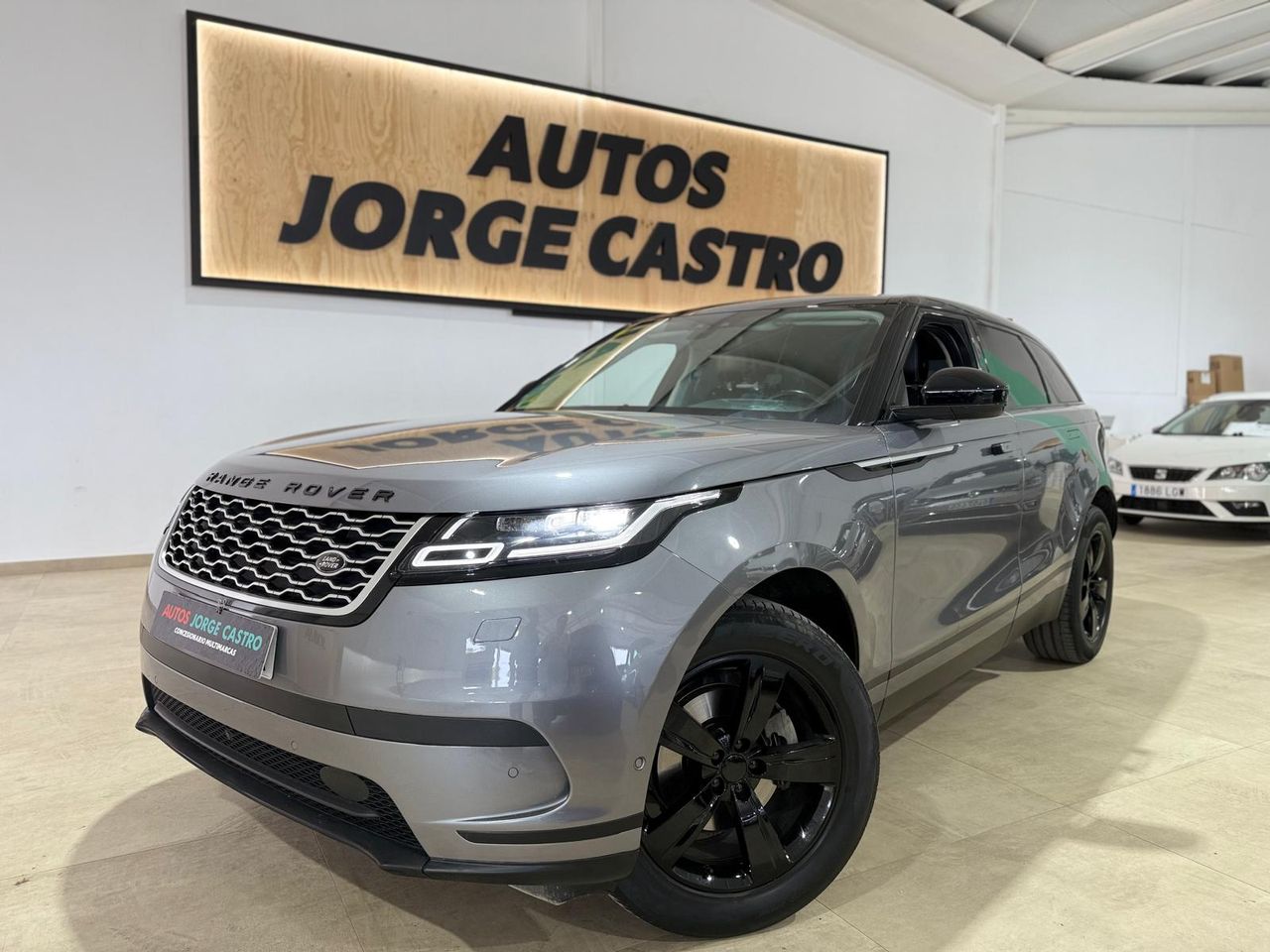Foto Land-Rover Range Rover Velar 34