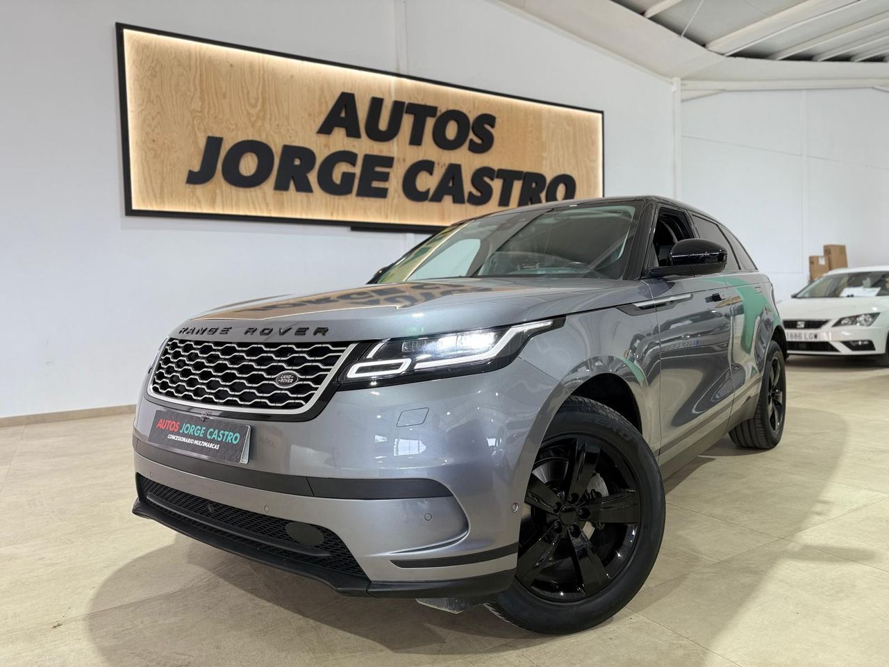 Foto Land-Rover Range Rover Velar 39