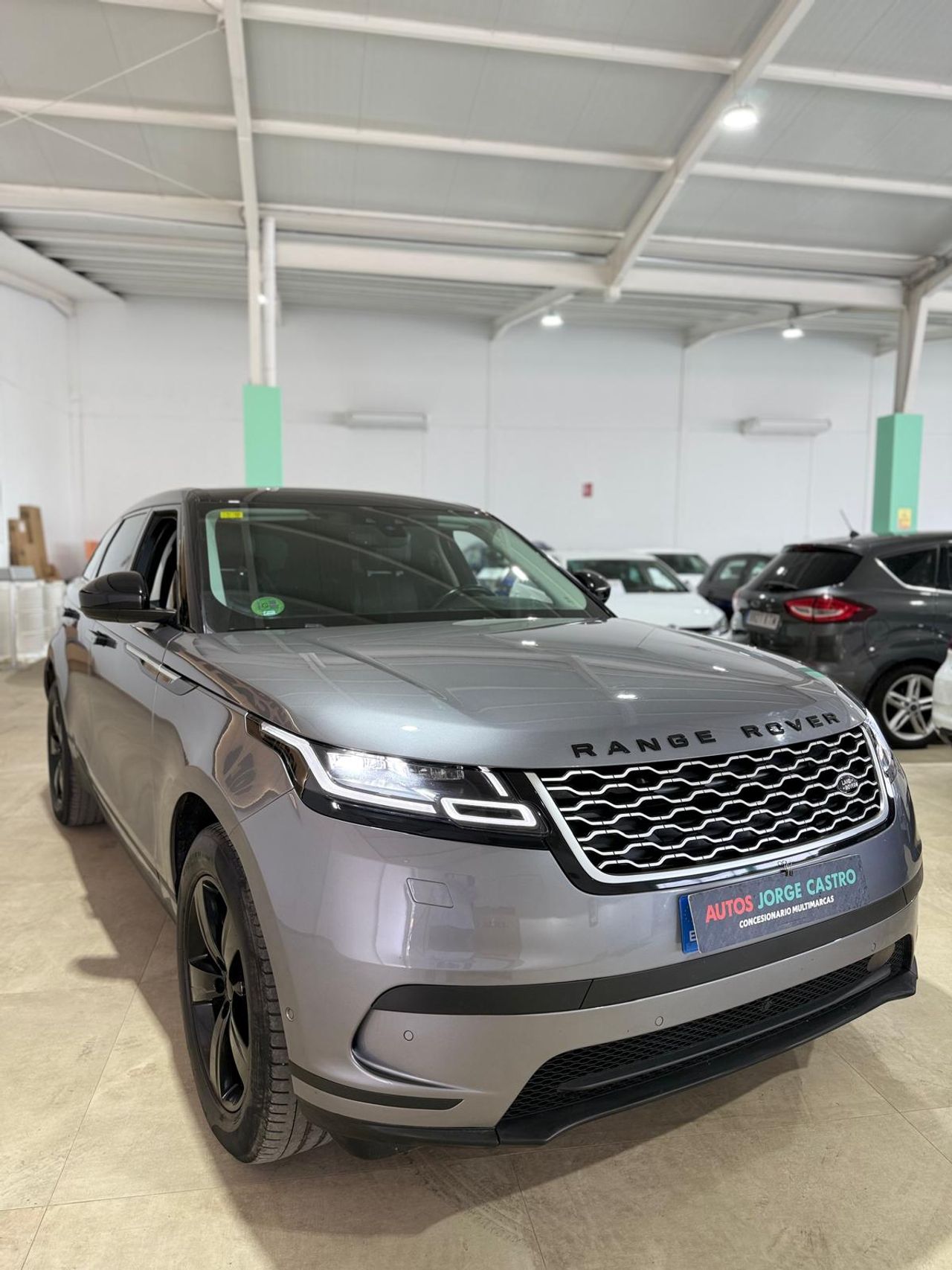 Foto Land-Rover Range Rover Velar 41