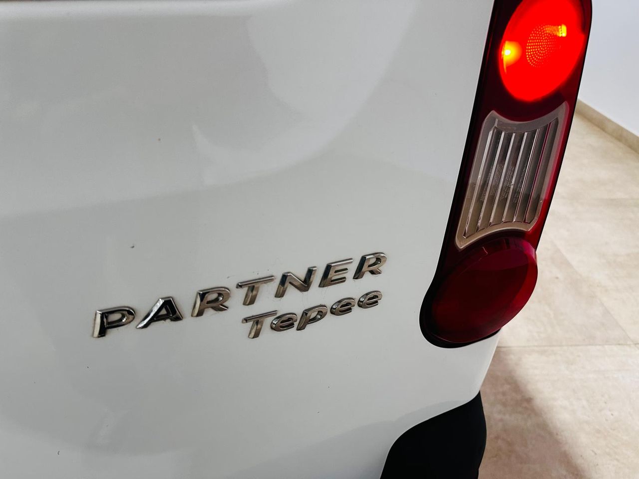 Foto Peugeot Partner 8