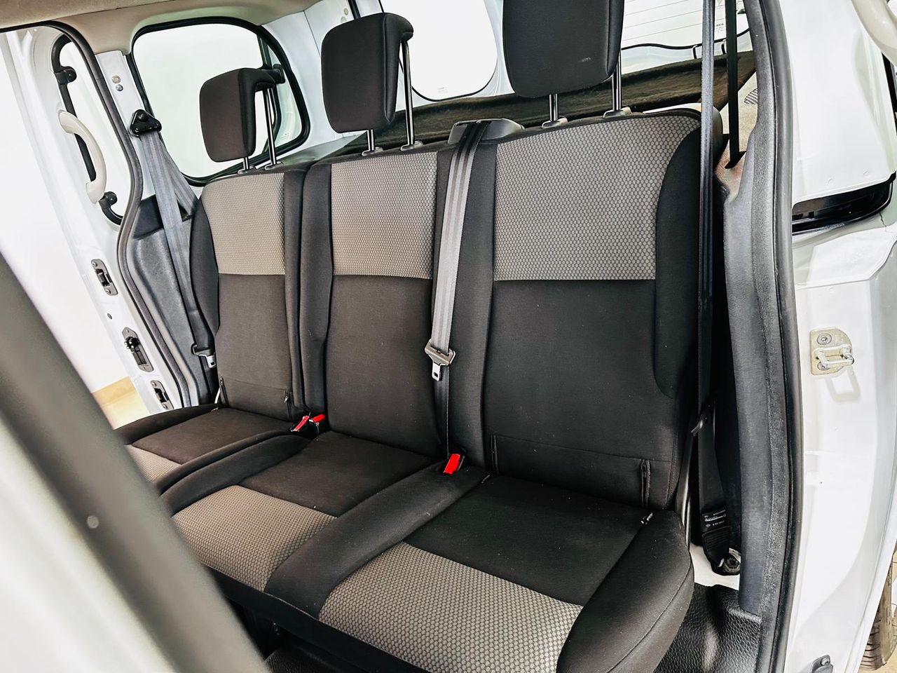 Foto Renault Kangoo 18