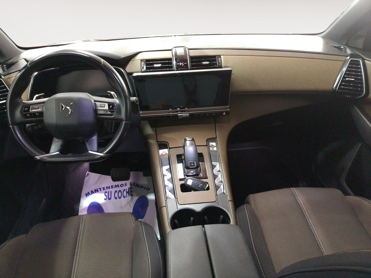 Foto DS Automobiles DS 7 6