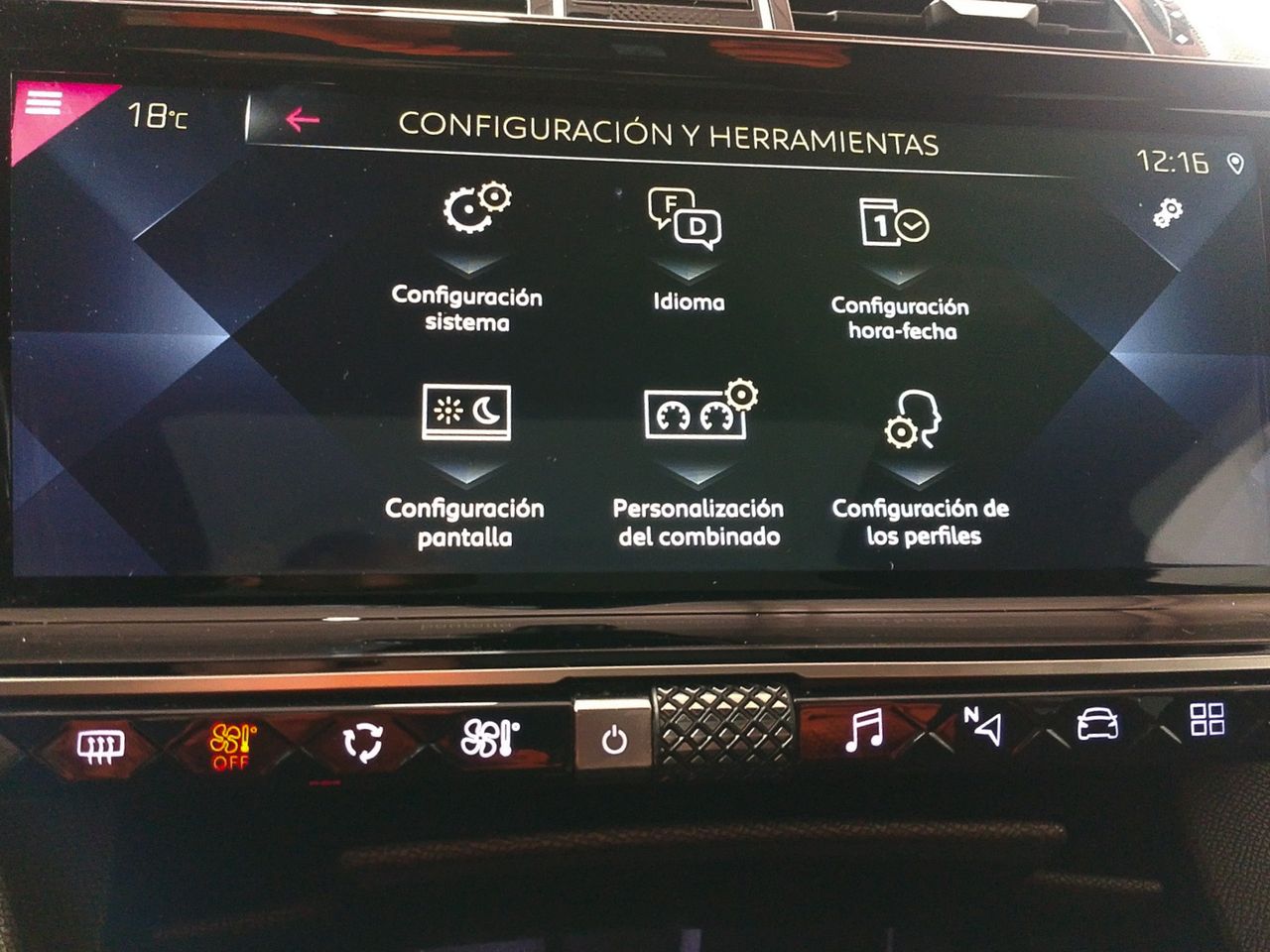 Foto DS Automobiles DS 7 19
