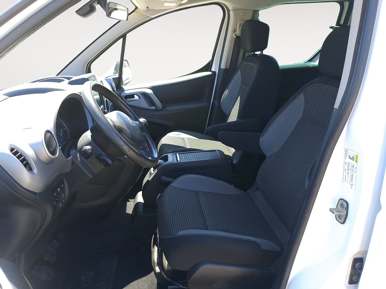 Foto Peugeot Partner 8
