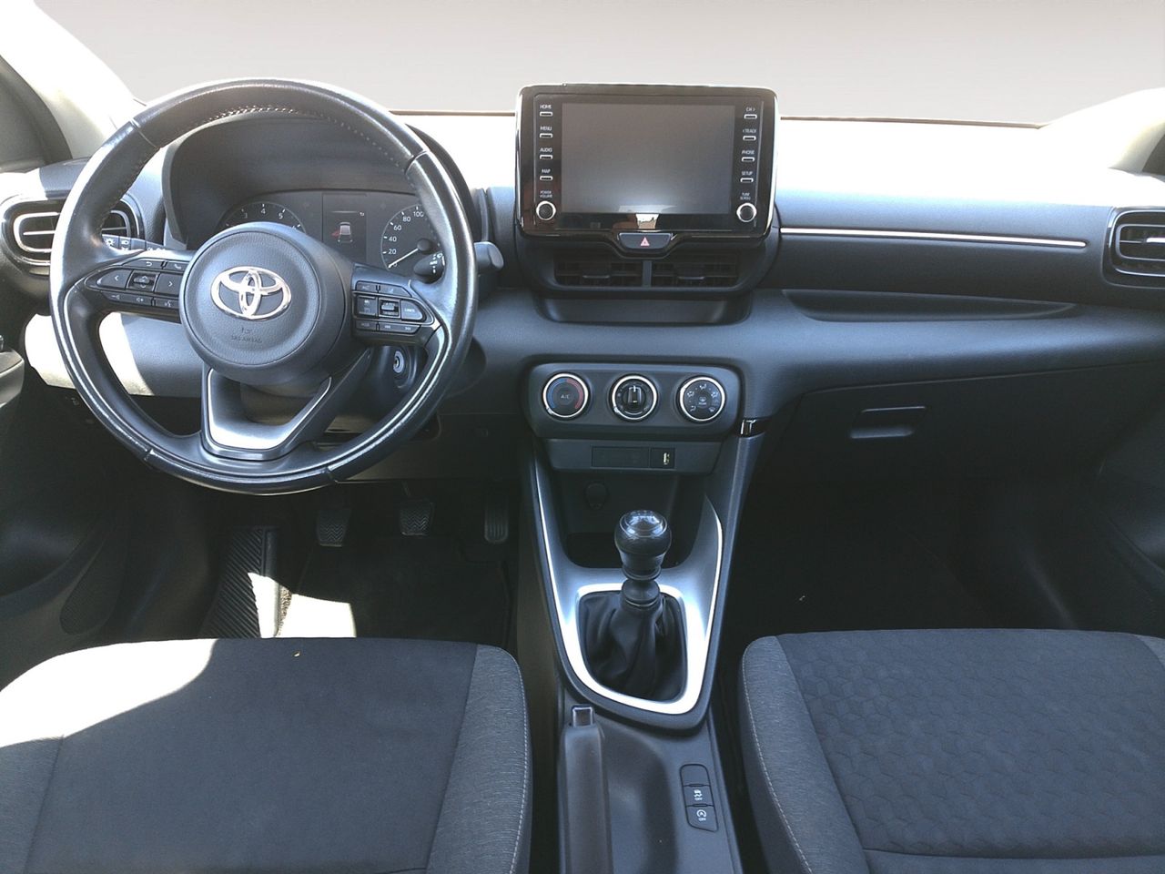 Foto Toyota Yaris 6