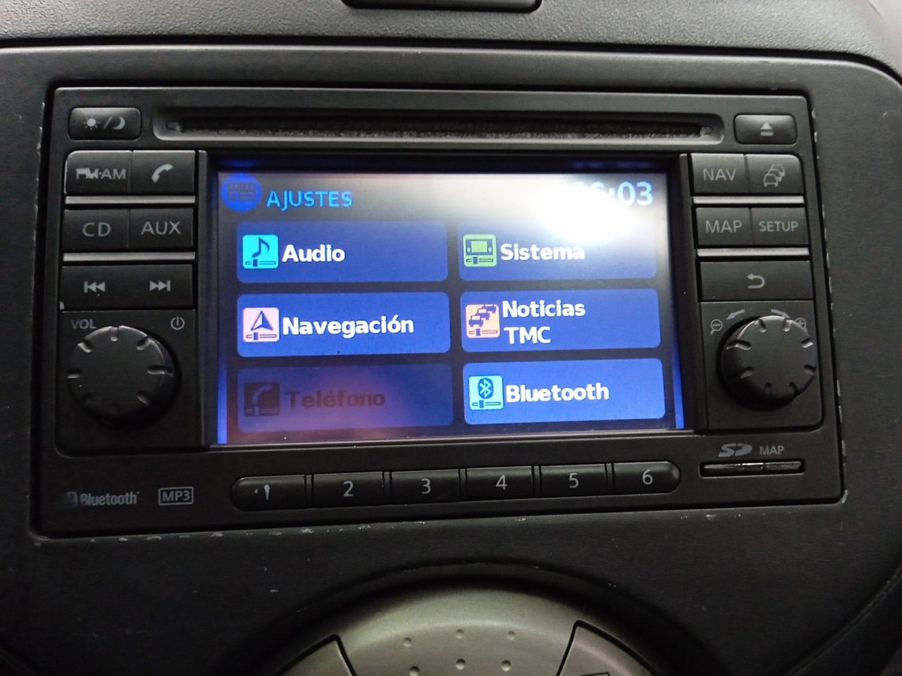 Foto Nissan Micra 14