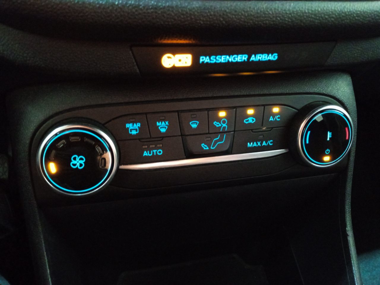 Foto Ford Fiesta 18