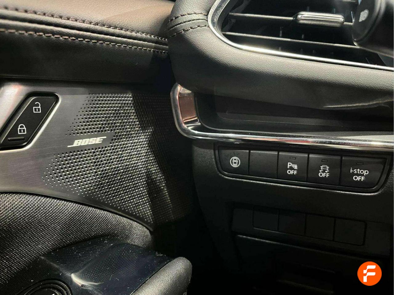 Foto Mazda Mazda3 16