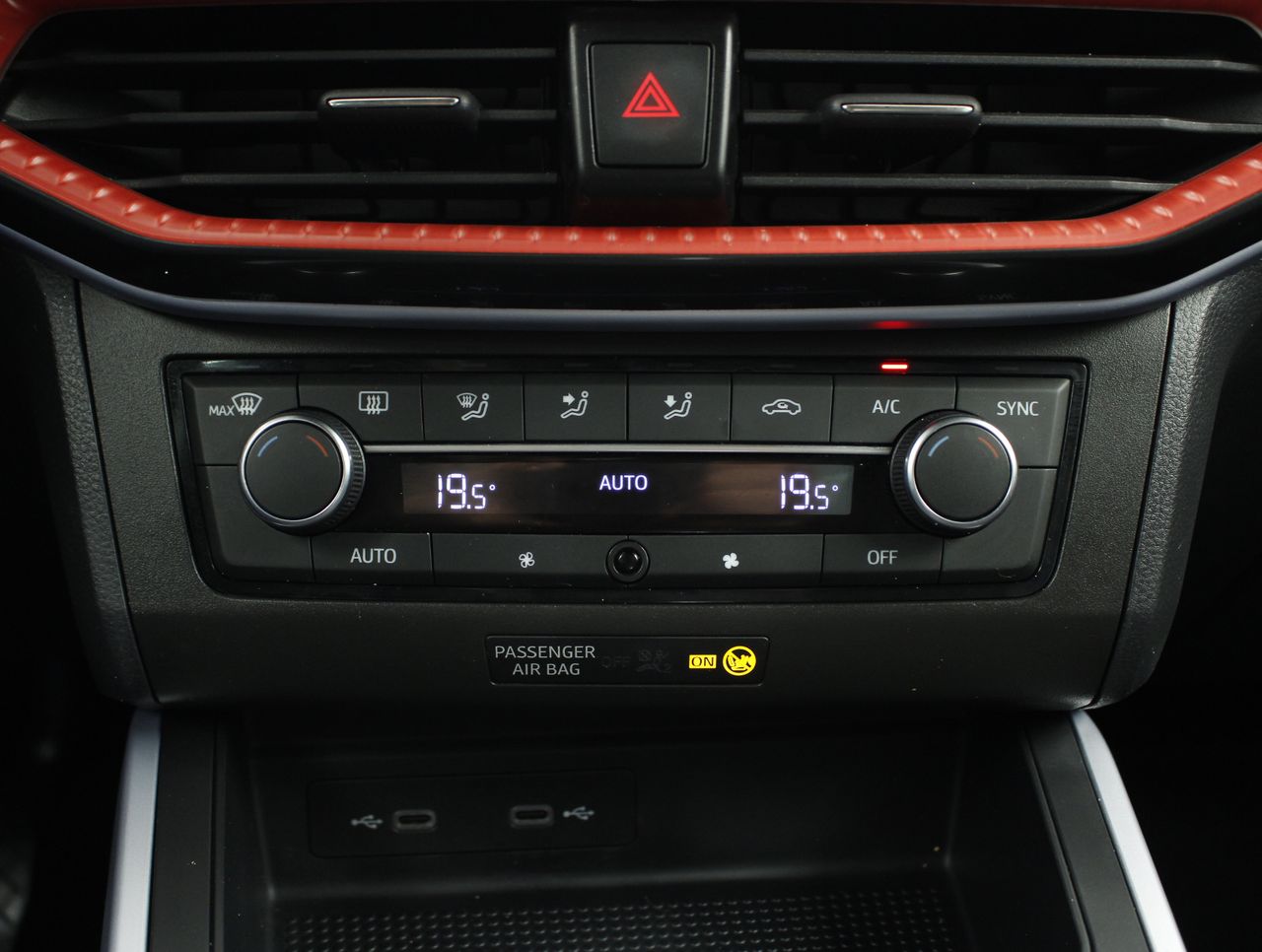 Foto Seat Arona 11