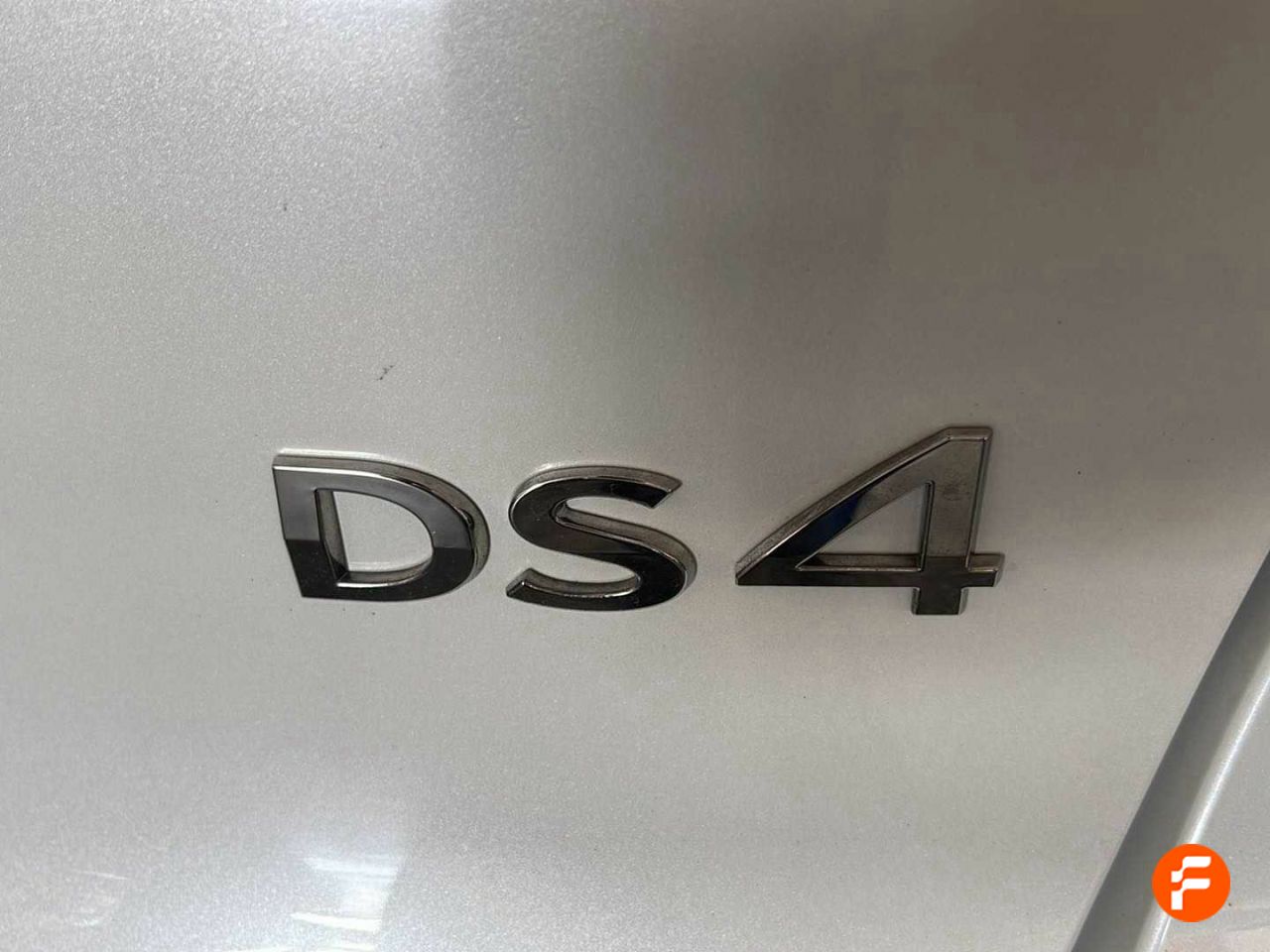 Foto DS Automobiles DS 4 19