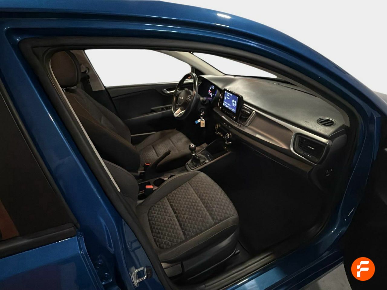 Foto Kia Rio 16