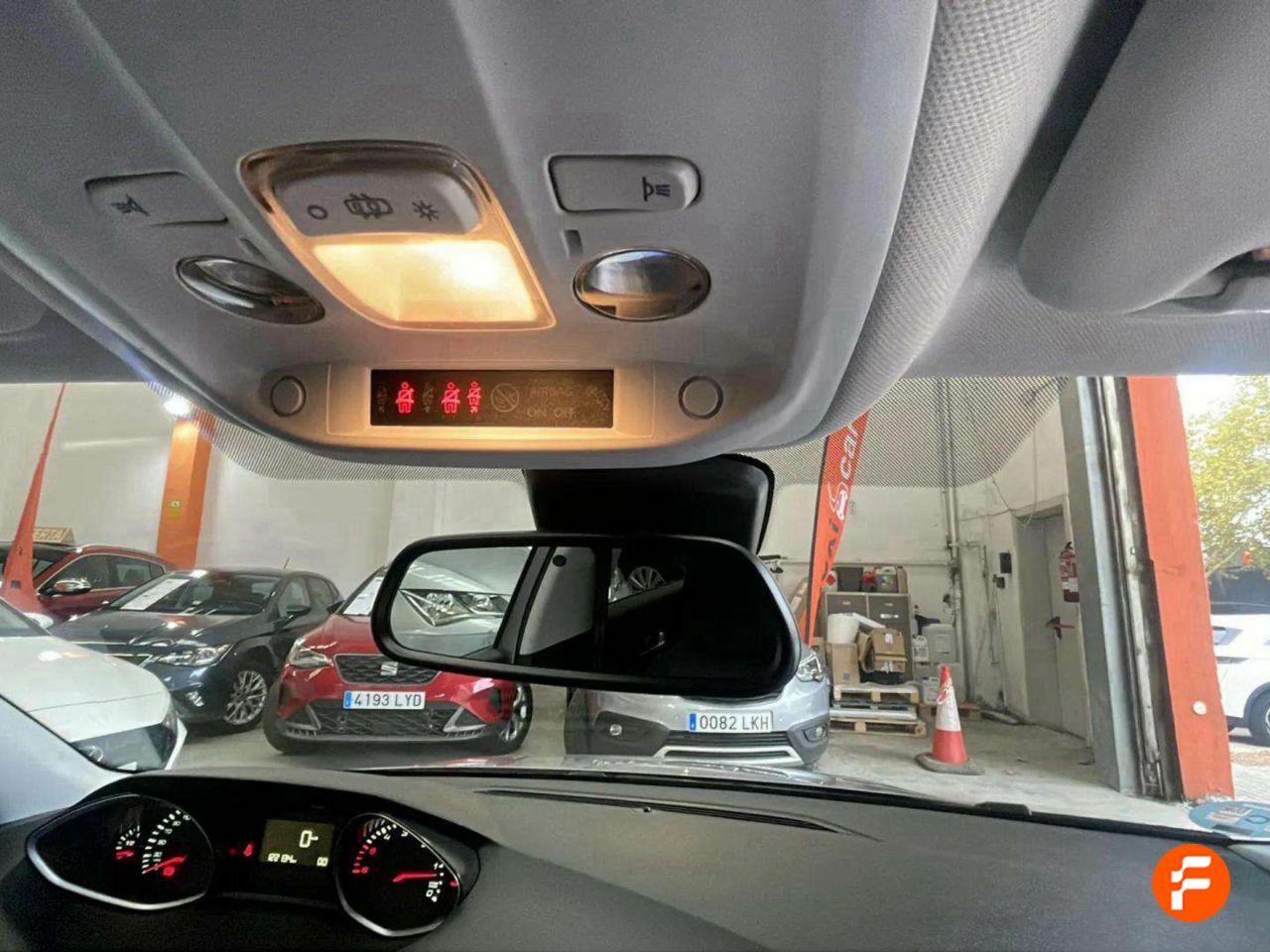 Foto Peugeot 308 10