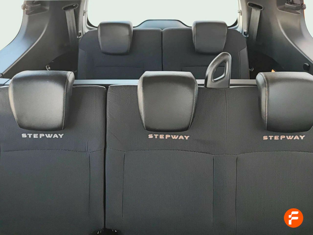 Foto Dacia Lodgy 29
