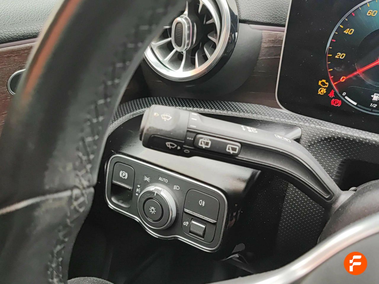 Foto Mercedes-Benz Clase A 18