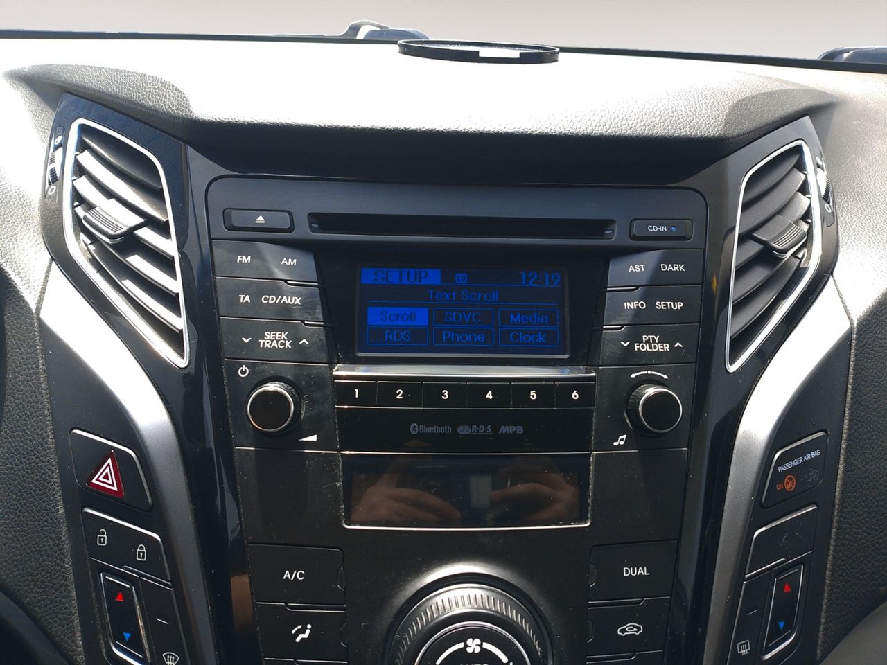 Foto Hyundai i40 14