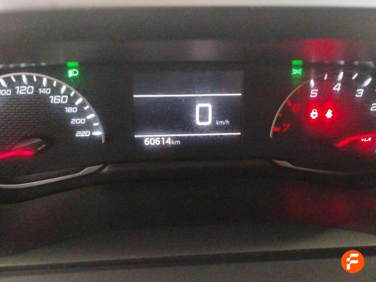 Foto Peugeot 2008 10