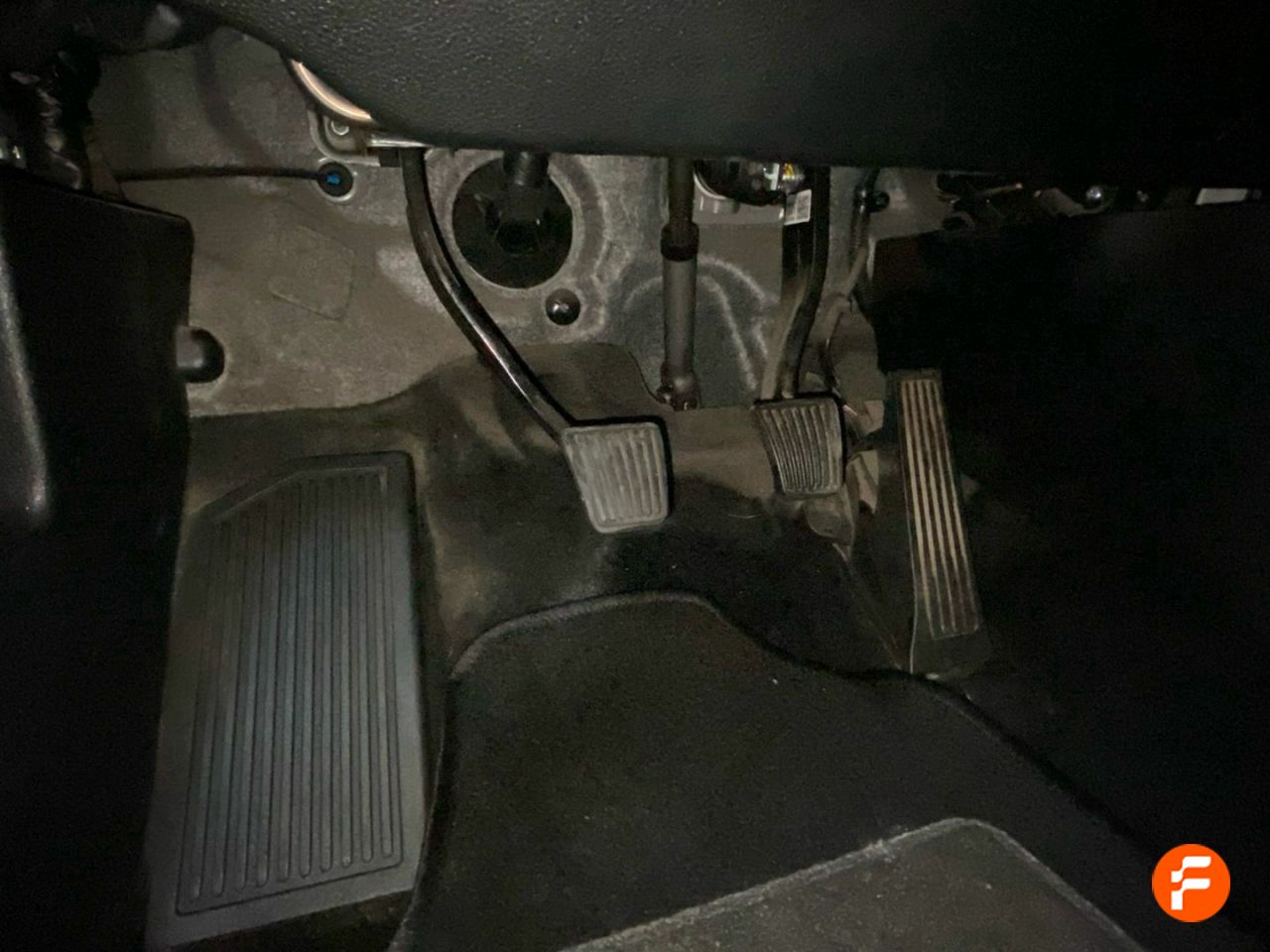 Foto Kia Sportage 25