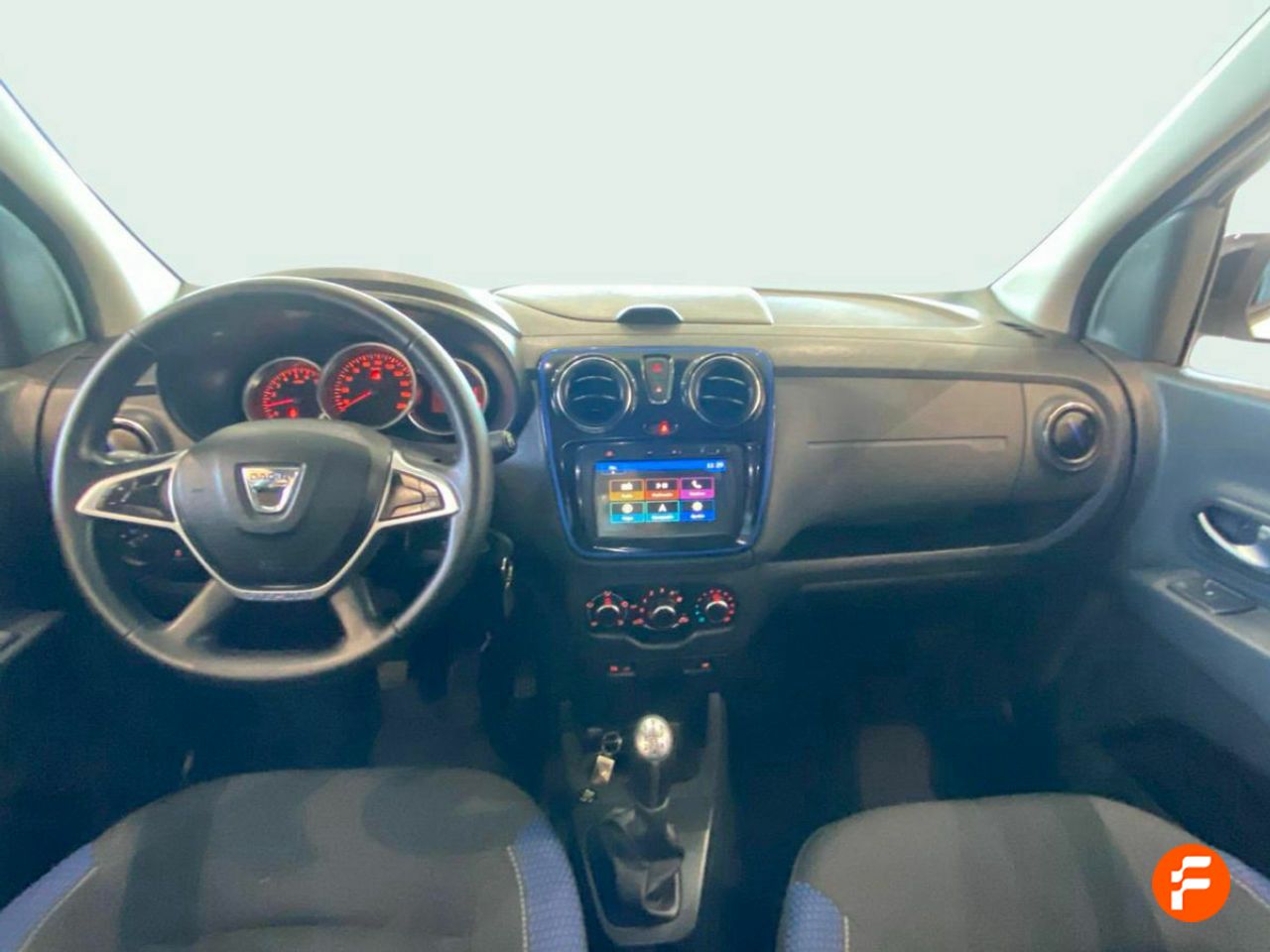 Foto Dacia Lodgy 18