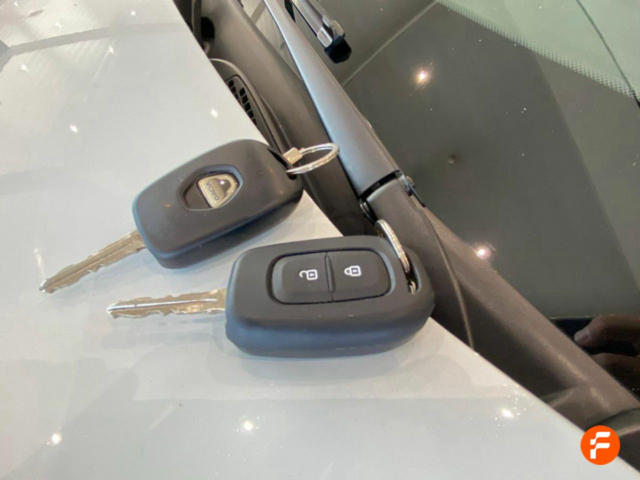 Foto Dacia Lodgy 26