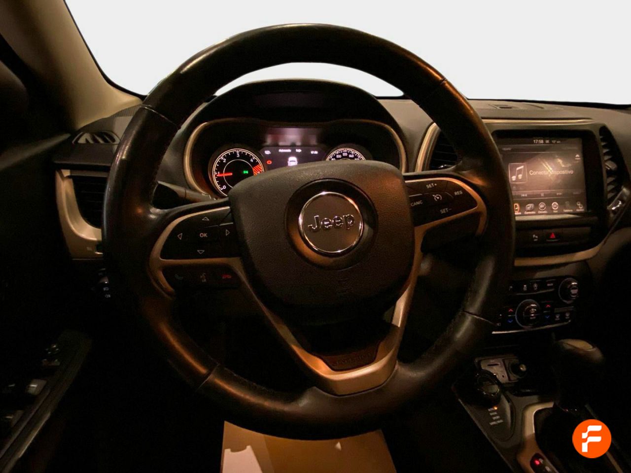 Foto Jeep Cherokee 11